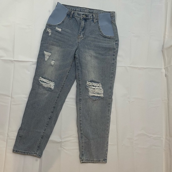👖 Stylish Distressed Maternity Jeans – SHEIN Size Medium 👖 - Picture 1 of 5
